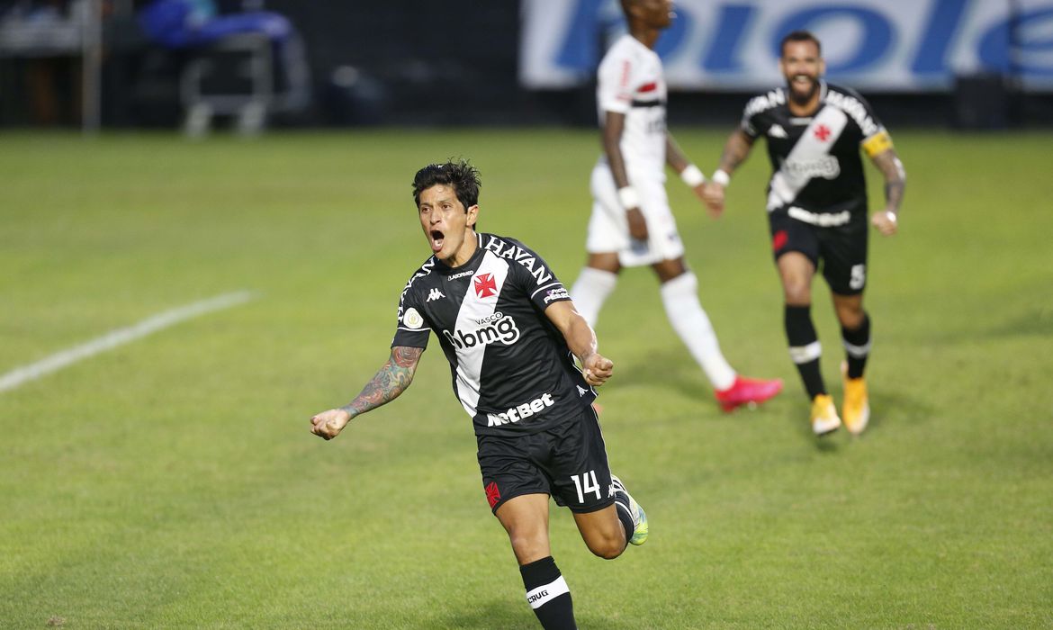 RÁDIO MARINGÁ - Em São Paulo, Corinthians derrota o Sport por 2 a 1 pelo  Brasileiro - Orlando Gonzalez