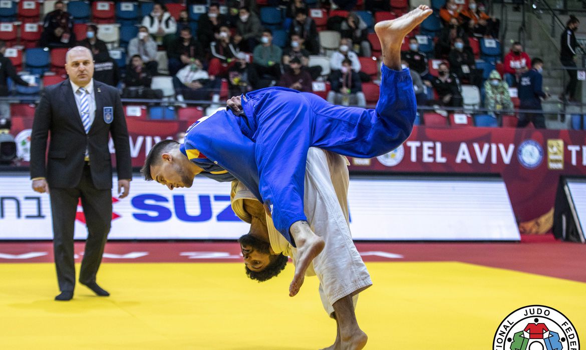 Daniel Cargnin é bronze no Grand Slam de judô de Tel Aviv