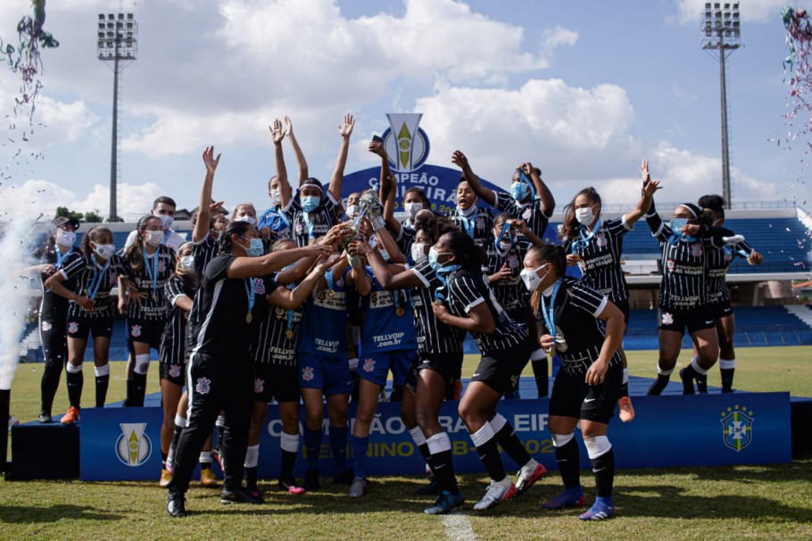 MARINGÁ - Corinthians é campeão Brasileiro Feminino - Orlando Gonzalez