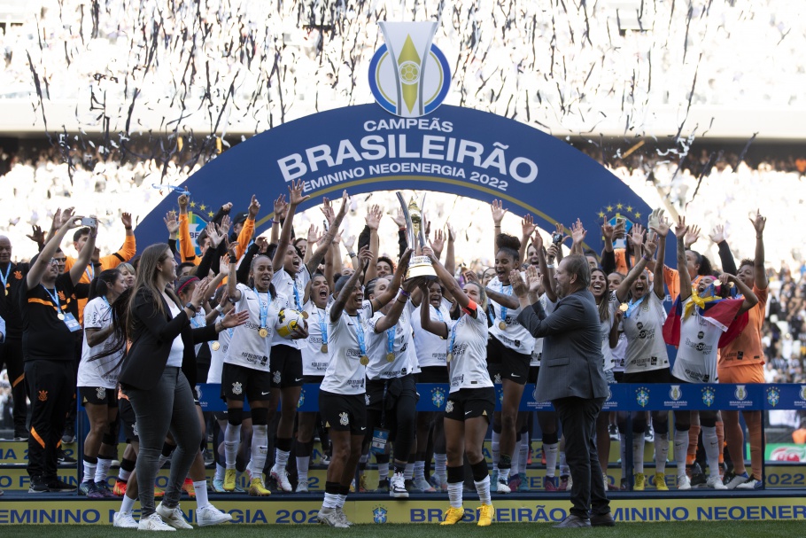 MARINGÁ - Corinthians é campeão Brasileiro Feminino - Orlando Gonzalez