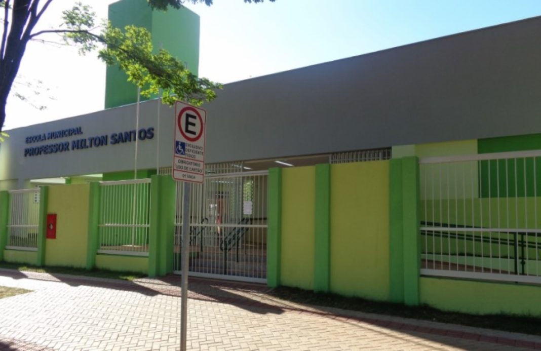 fachada escola (Medium) CMEI