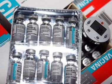 Francos de vacina para imunizar por faixa etária