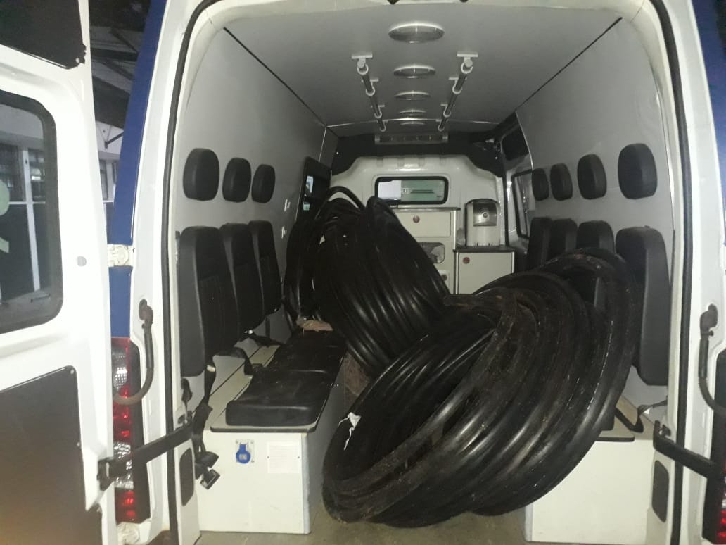 fios de cobre furtados