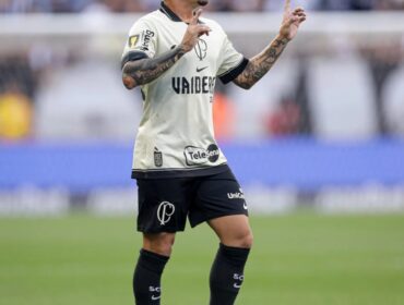 Corinthians vence, mas é eliminado já na primeira fase do Campeonato Paulista