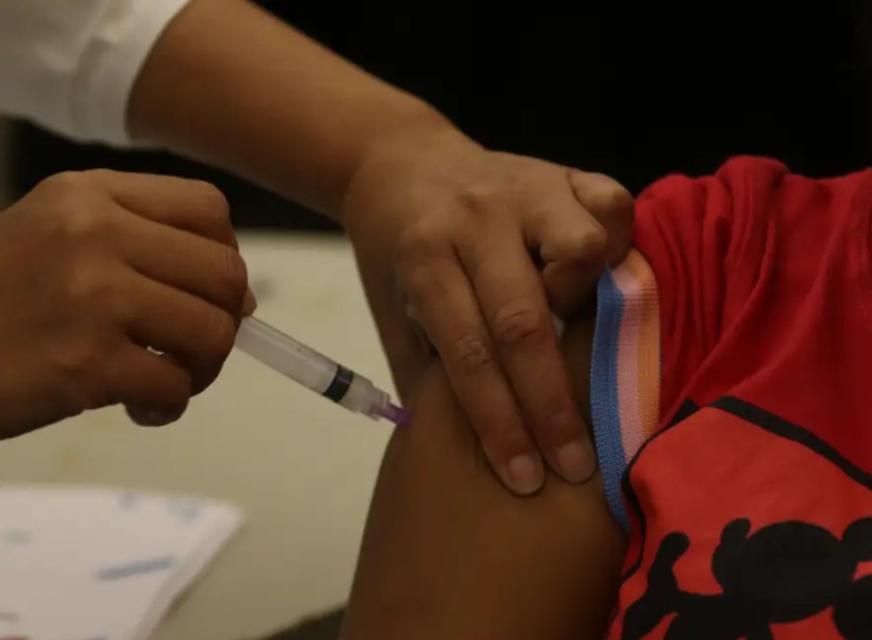 vacinação escolas crianças