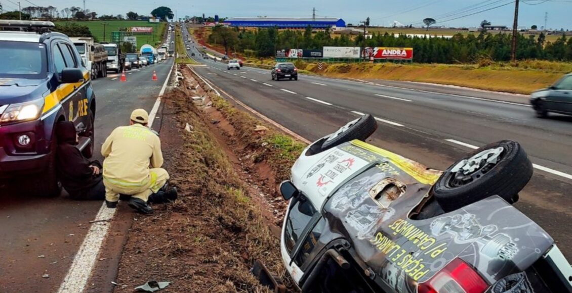 Carro Capota Saida De Maringa Falha Mecanica Motorista Ferido