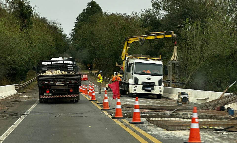 Der Pr Reforma Ponte Entre Cianorte E Tapejara Na Pr 323