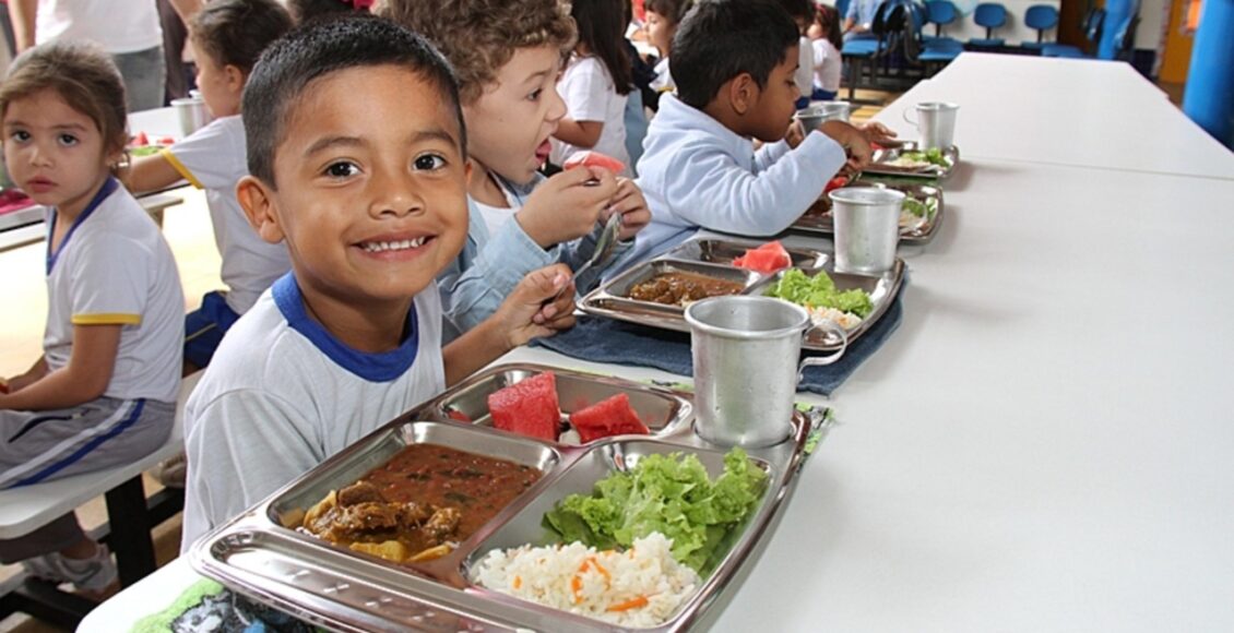 Dia Da Alimentacao Escolar Com Maior Programa Do Mundo Brasil Atende 40 Milhoes De Estudantes Por Dia