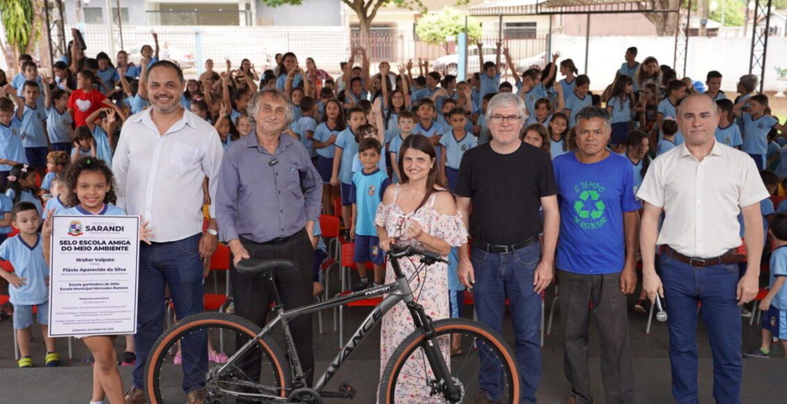 Sarandi Entrega Selo Escola Amiga Do Meio Ambiente Apos Arrecadar 17 Toneladas De Lixo Eletronico