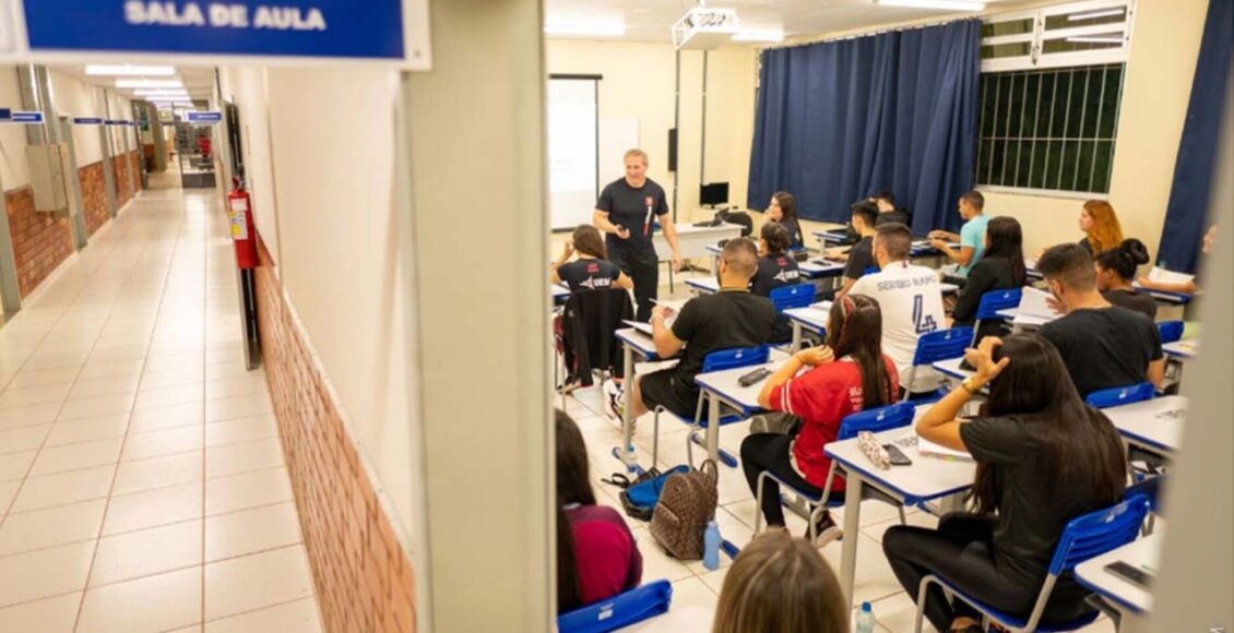 Universidades Do Parana Ampliam Pos Graduacao Uem Oferece Design Filosofia E Mais