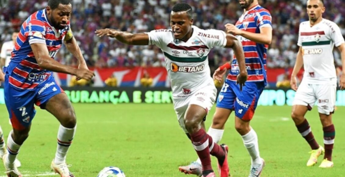 Fluminense E Fortaleza Fazem Duelo De Opostos No Campeonato Brasileiro