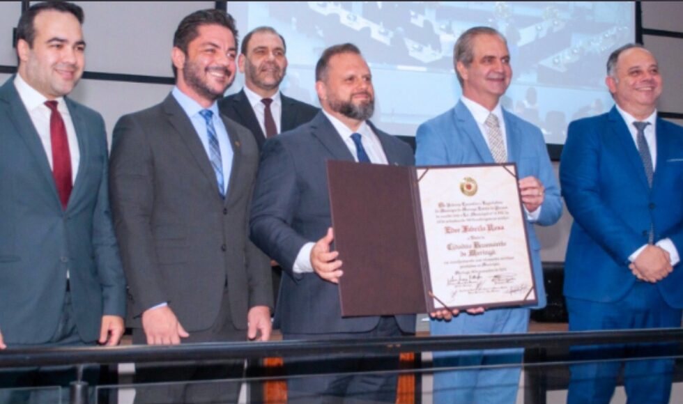 Presidente Da Oab Maringa Recebe Titulo De Cidadao Benemerito Na Camara De Maringa