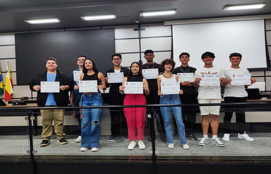 Camara De Maringa Diploma Novos Vereadores E Vereadoras Jovens