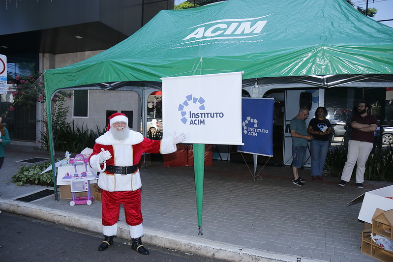 Instituto Acim Promove Drive Thru Para Arrecadar Brinquedos Para Natal