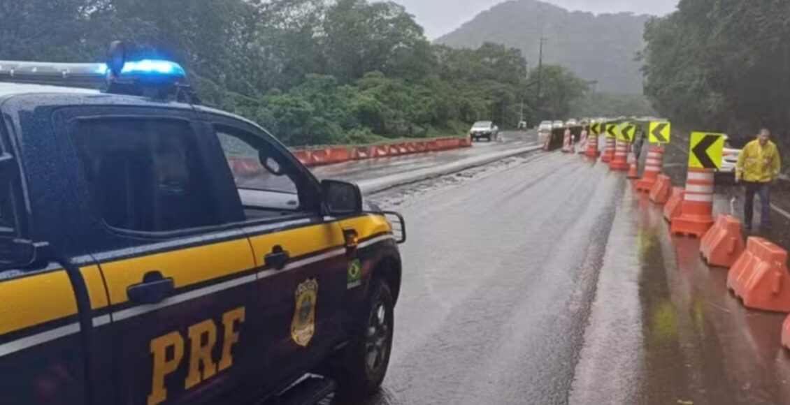 Segunda Pista Da Br 277 E Interditada Apos Deslizamento No Litoral Do Parana