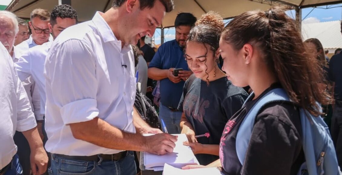 Com 81 De Aprovacao Ratinho Junior Aparece No Topo Da Avaliacao De Governadores No Brasil