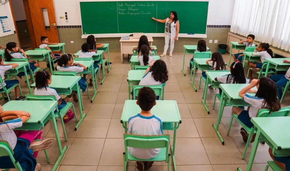 escola rede municipal
