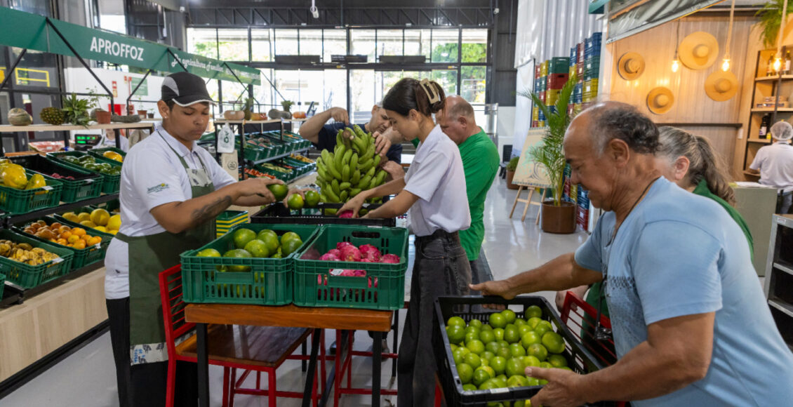 Itaipu E Itaipu Parquetec Promovem Capacitacao Para Boxes Sociais Do Mercado Barrageiro