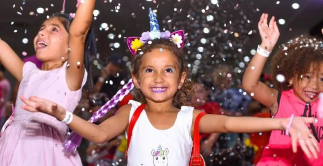 Ultimo Dia De Carnaval Tem Matine Para As Criancas No Parque Do Japao Em Maringa