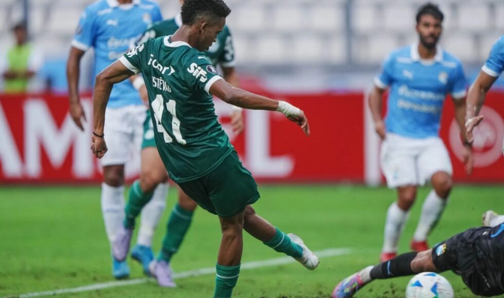 Na Estreia Da Libertadores Palmeiras Arranca Vitoria Heroica Contra Sporting Cristal Nos Acrescimos