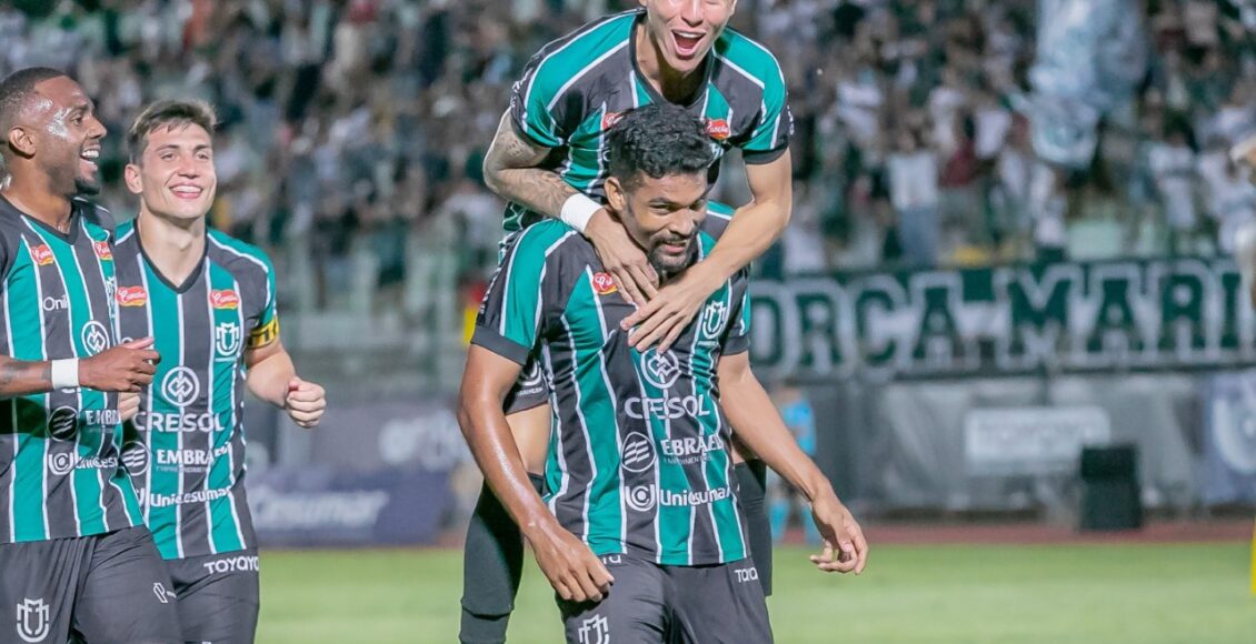 Ronald Comemorando