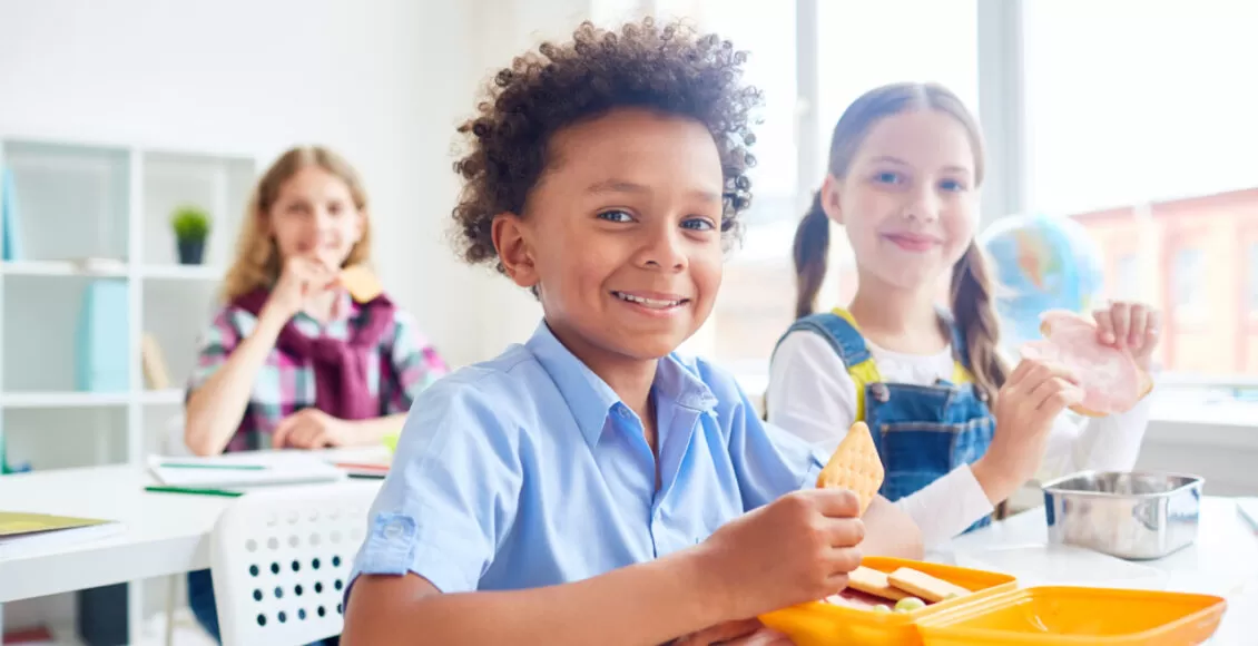 Hungry Classmates