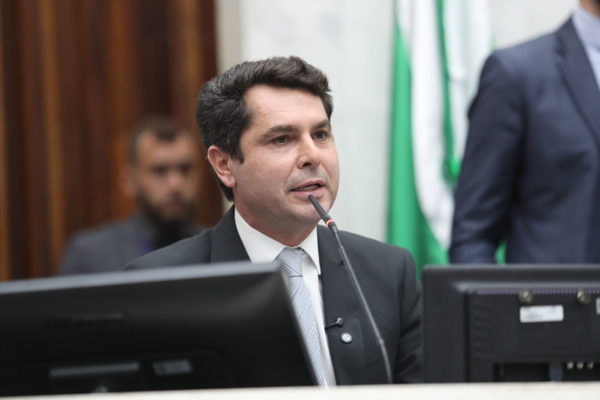 Presidente Da Assembleia Legislativa Do Parana Determina Mais Rigor Contra Discursos Ofensivos Dos Parlamentares