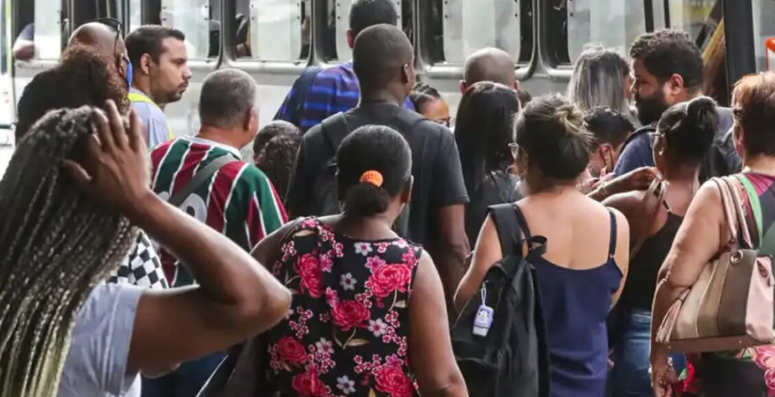 Taxa De Desemprego No Brasil Fica Em 66 No Trimestre Encerrado Em Abril