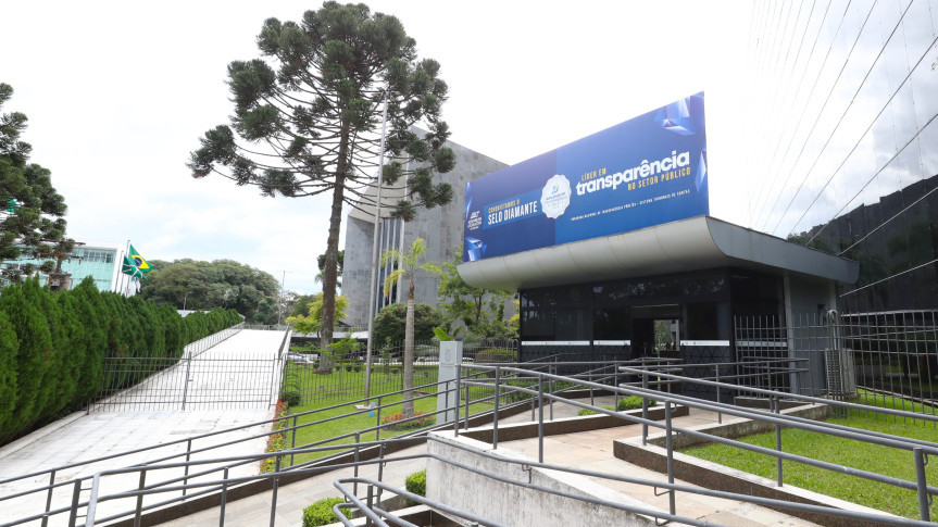 Assembleia Nos Bairros Chega A Regional Do Portao Fazendinha Com Servicos Gratuitos E Sessao Especial