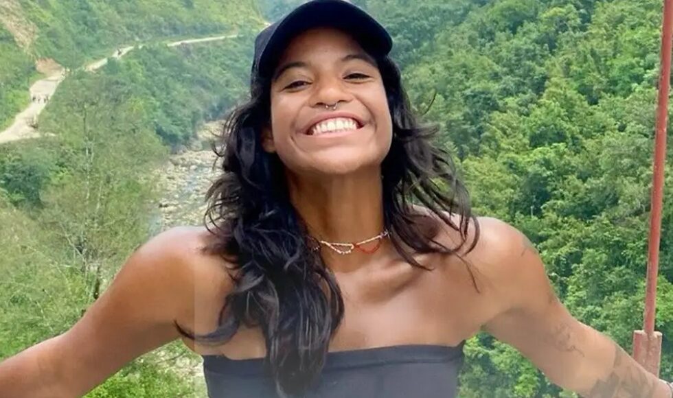 Brasileira Que Caiu Em Vulcao Na Indonesia Esta Desaparecida A Mais De 48 Horas 1