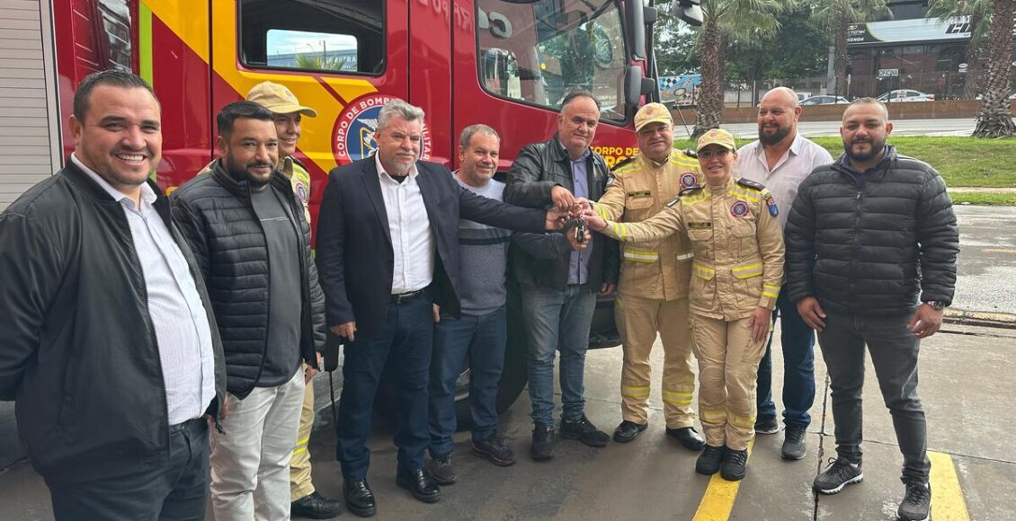 Corpo De Bombeiros De Sarandi Recebe Caminhao De Ultima Geracao Para Reforcar O Combate A Incendios