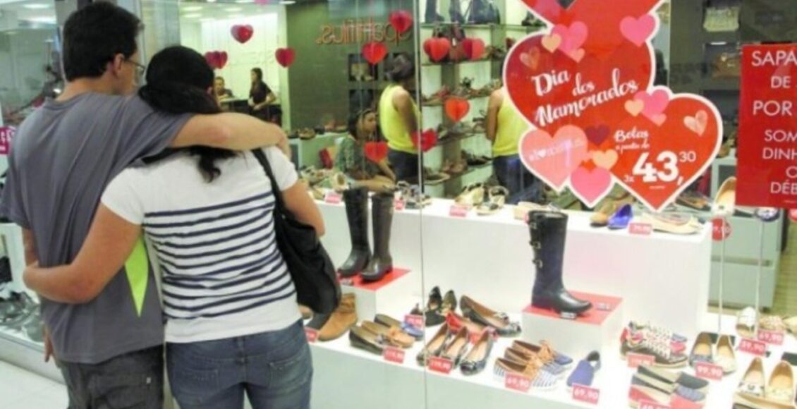 Dia Dos Namorados Procon Alerta Para Prazos De Entrega E Troca De Presentes