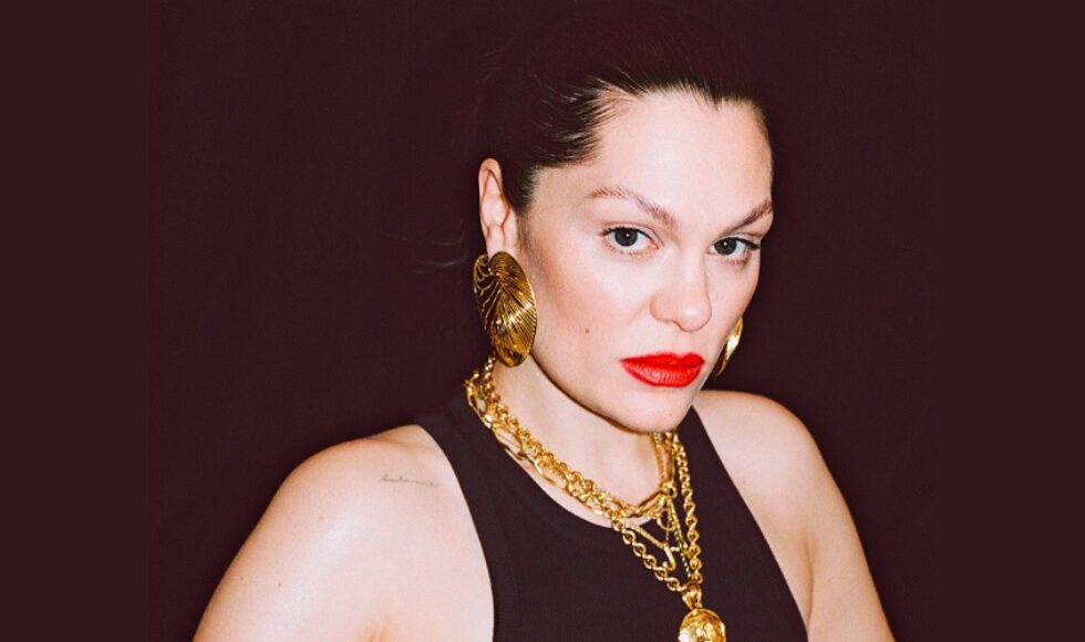 Jessie J Revela Diagnostico De Cancer De Mama E Promete Voltar Mais Forte Estou Segurando Firme