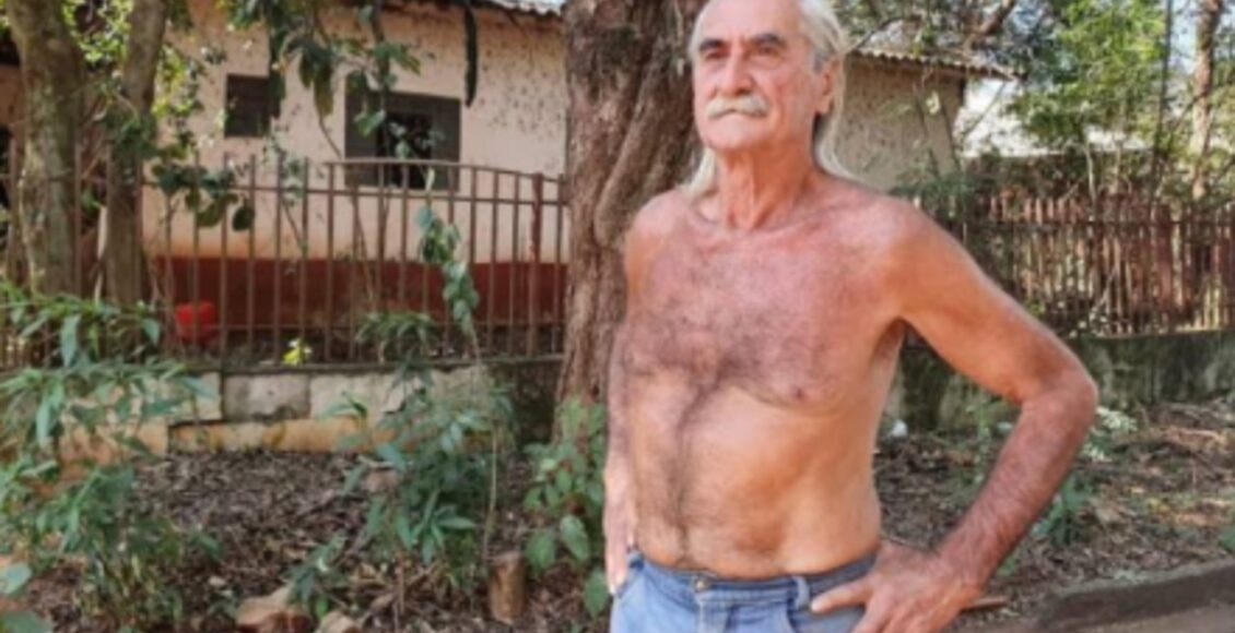 Portugues O Morador De Marialva Que Viveu Mais De 20 Anos Sem Camisa Morre Aos 82 Anos