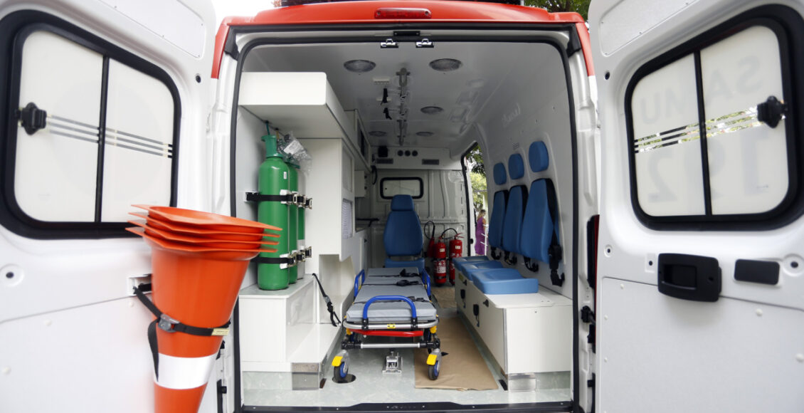 Ambulancia 08