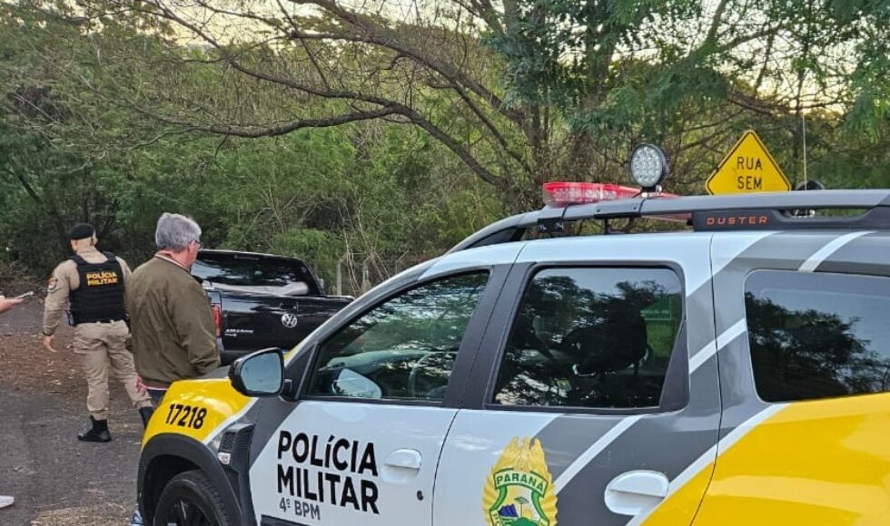 Corpo De Idoso E Encontrado Dentro De Veiculo Em Corrego Em Maringa