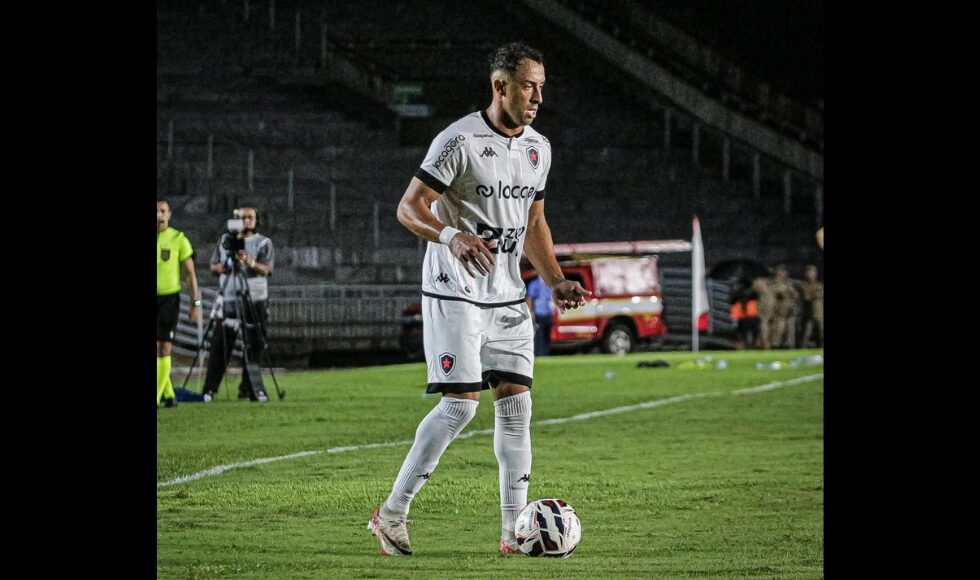 Maringa Fc Anuncia A Chegada Do Atacante Luiz Fernando Que Estava No Botafogo Pb