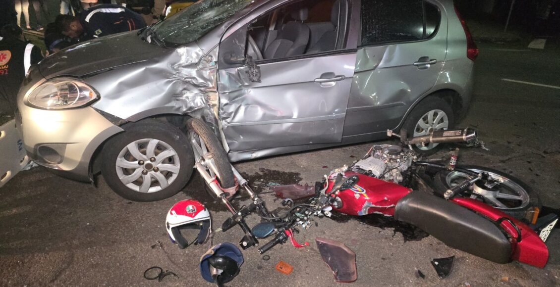 Motociclista De 16 Anos Fica Gravemente Ferido Apos Colisao Com Carro Que Invadiu Preferencial Em Maringa