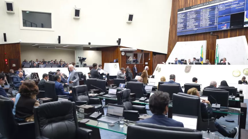 Assembleia Legislativa Do Parana Aprova Reestruturacao Das Carreiras Da Policia Civil