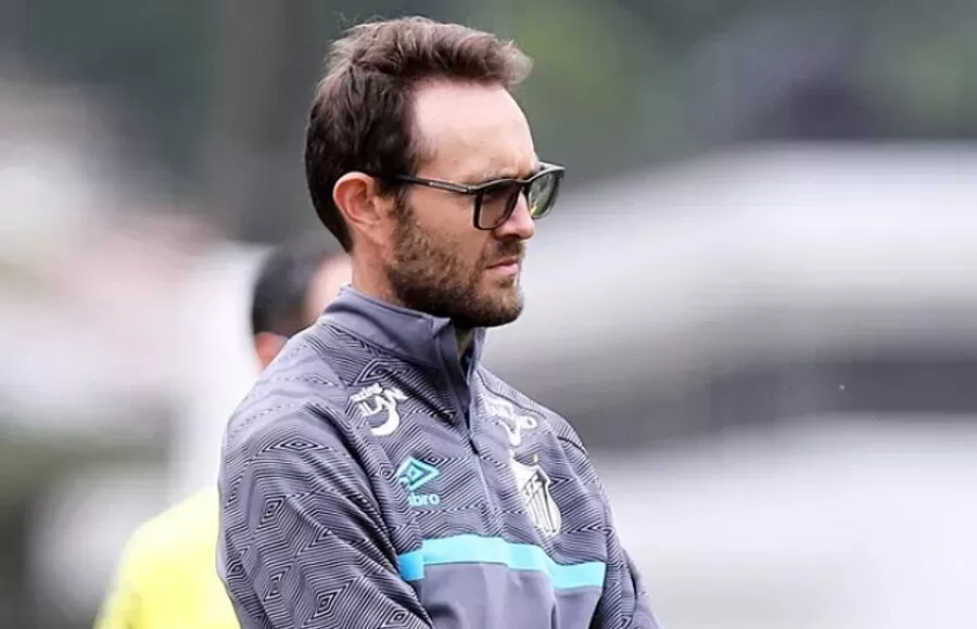 Rodrigo Chipp E O Novo Treinador Do Maringa Futebol Clube