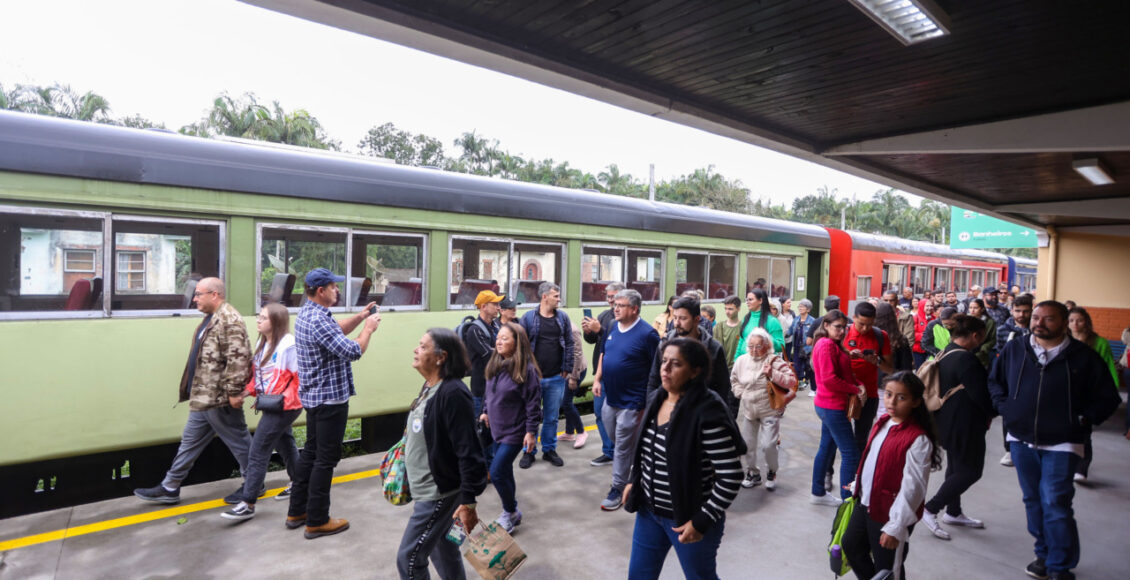 Turismo Cresce 55 E Servicos Avancam 25 No Primeiro Semestre No Parana