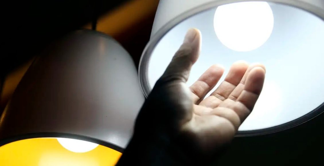 Aneel mantém bandeira verde e conta de luz não terá acréscimo no mês de abril