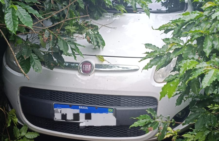Polícia localiza veículo clonado usado em assalto a joalheria de Mandaguari