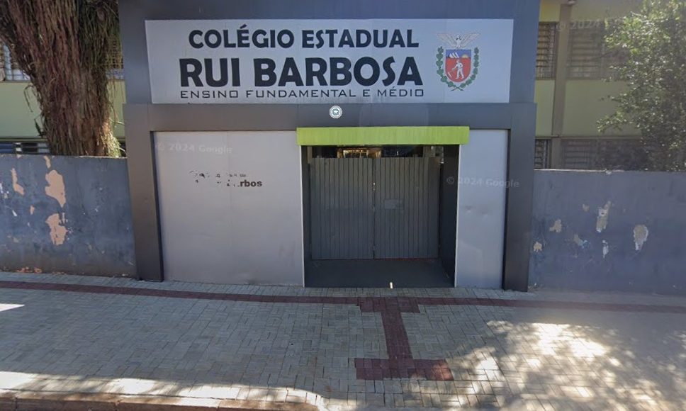 Briga na saída de colégio estadual termina com adolescente esfaqueado em Iguatemi