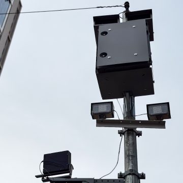 Câmara de Maringá aprova lei que propõe instalação de películas refletivas em radares
