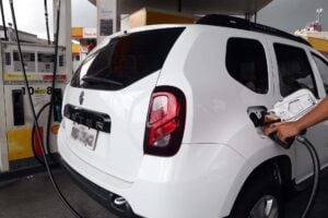 Feirão do Imposto terá combustível com 35% de desconto neste sábado em Maringá