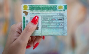 Paraná reduz em 55% custo de exames para emissão e renovação da CNH