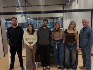 Equipe Maringá Post.