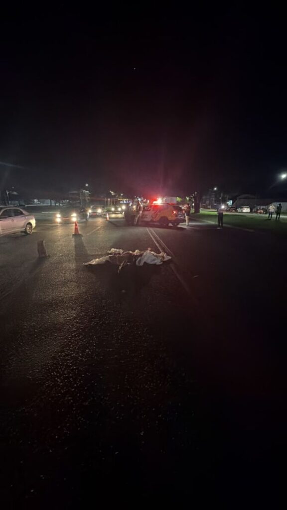 Pedestre morre após ser atropelado por caminhão na Avenida Cristóvão Colombo, em Marialva