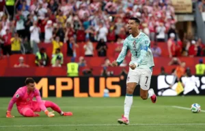 Em jogo eletrizante, Portugal vence Croácia de virada, avança às oitavas e terá clássico contra a Espanha